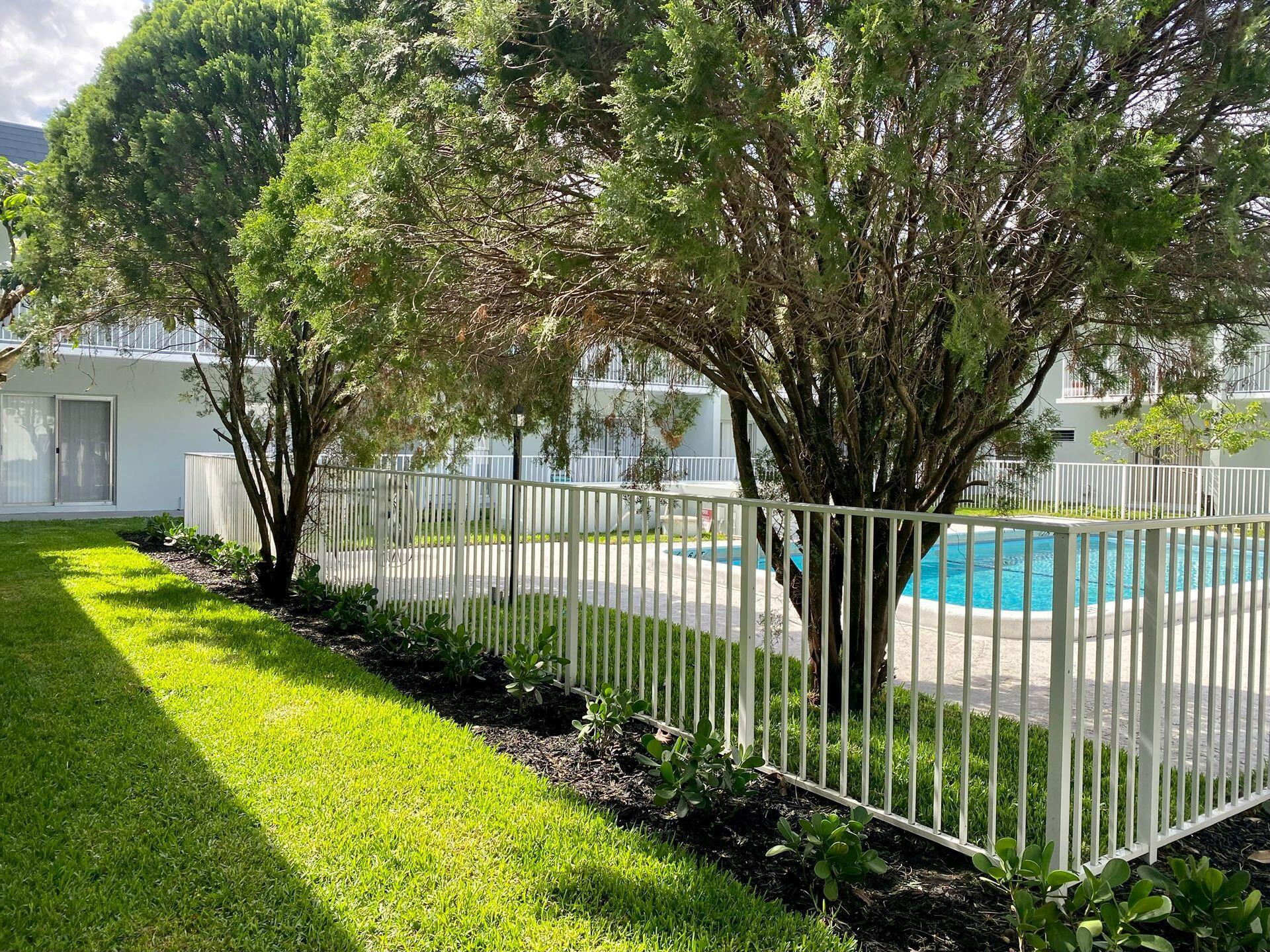 Palm Spgs Village 08 Rep - Residential Lease