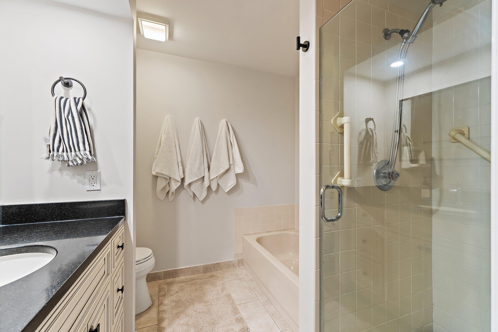 LEXINGTON GREEN CONDO - Residential