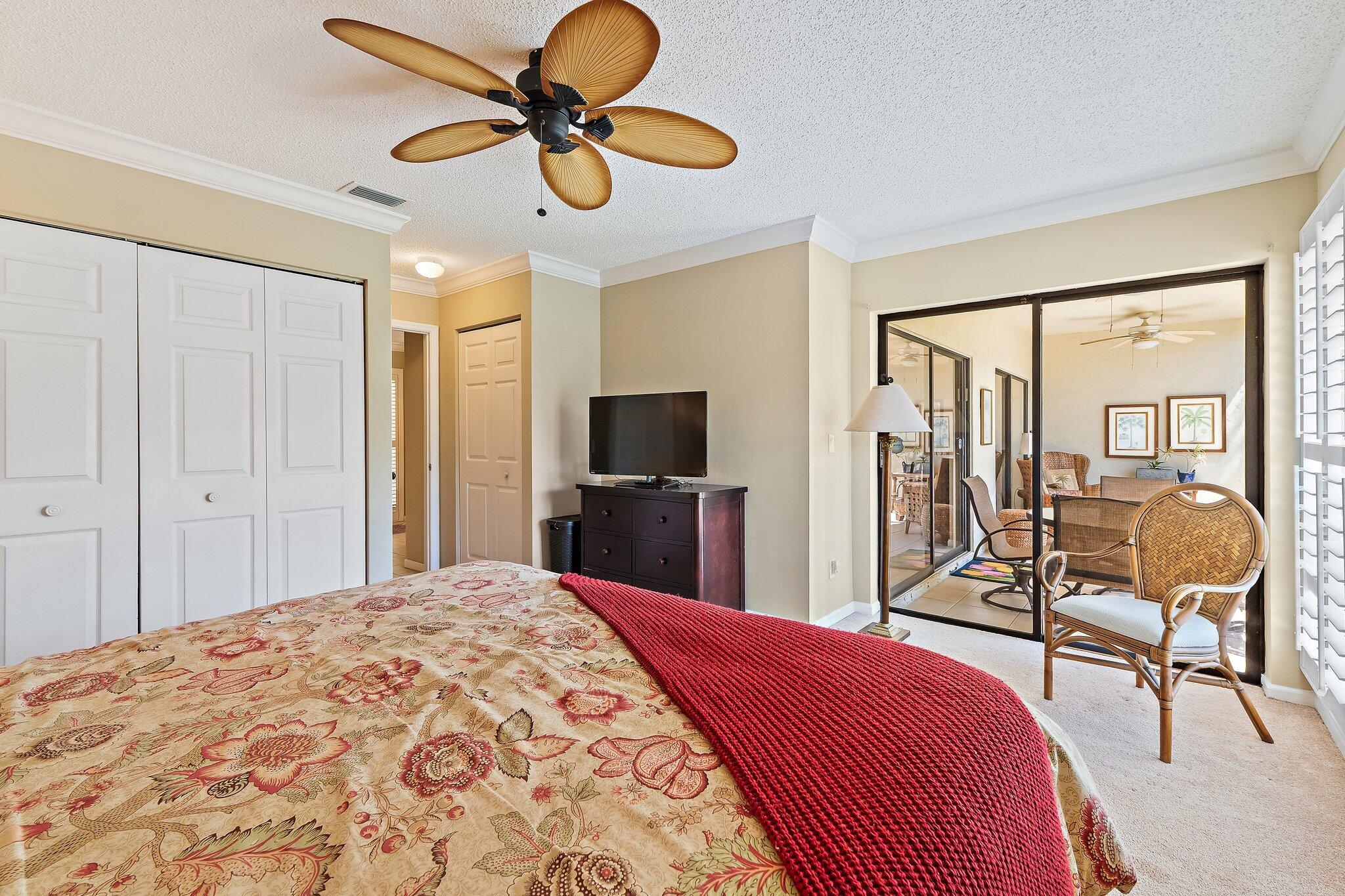 LEXINGTON GREEN CONDO - Residential