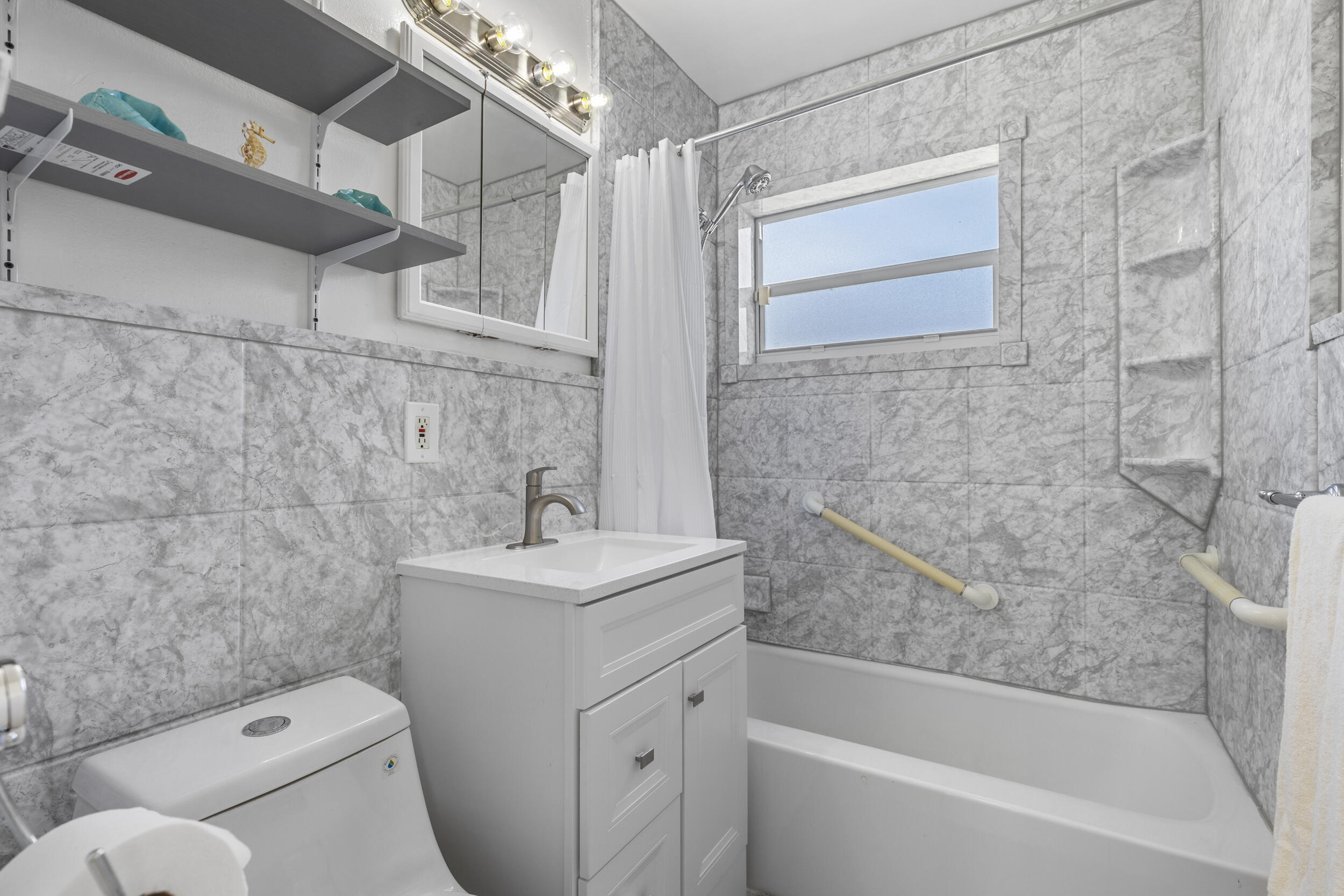 RIVER PARK UNIT 3 TRACT E - Residential