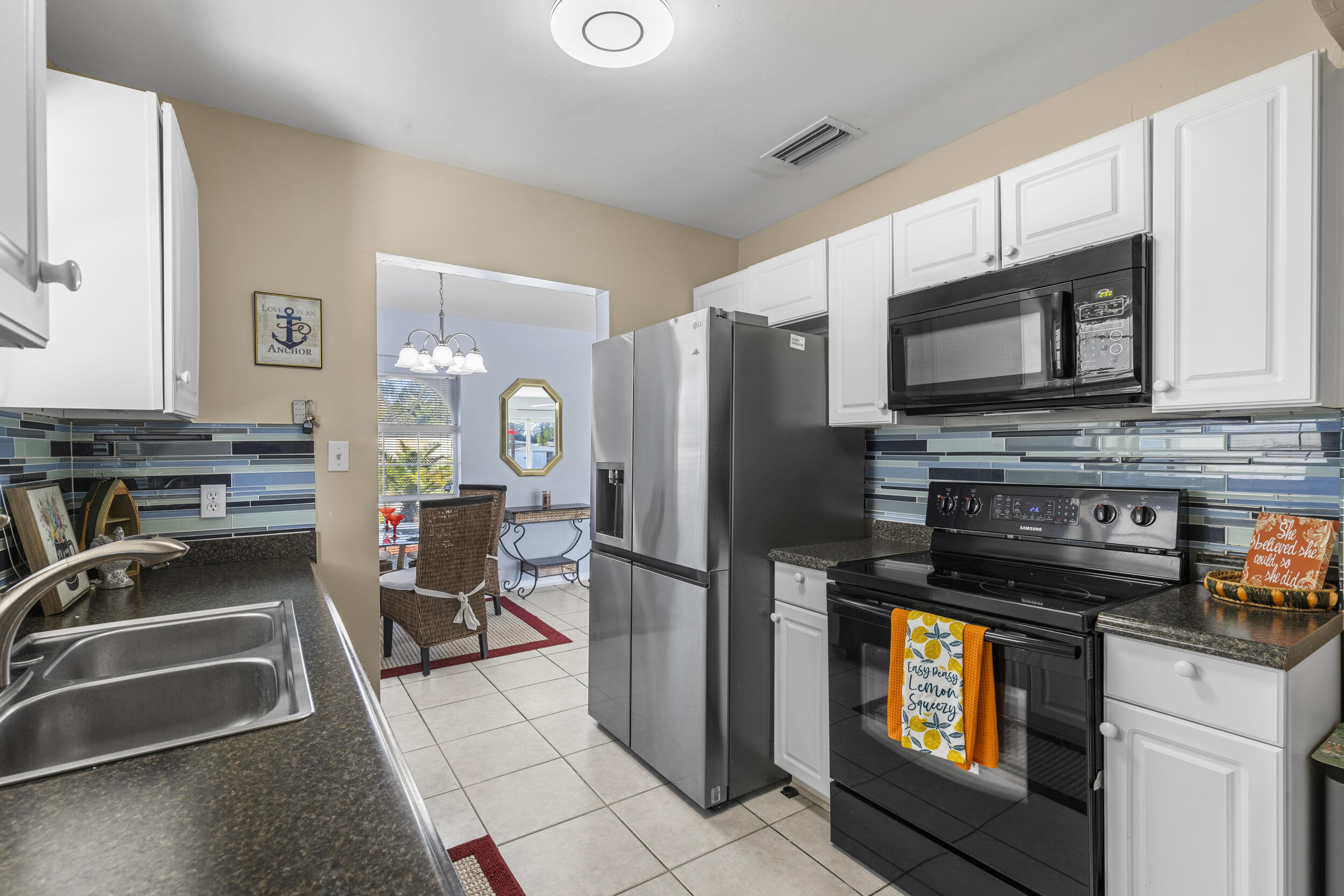 RIVER PARK UNIT 3 TRACT E - Residential