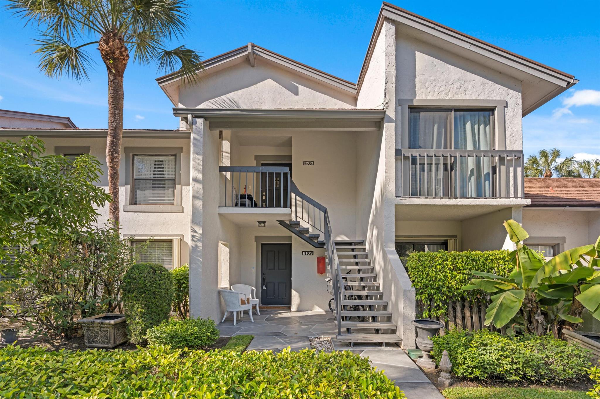 GOLF COTTAGES 2 CONDO - Residential