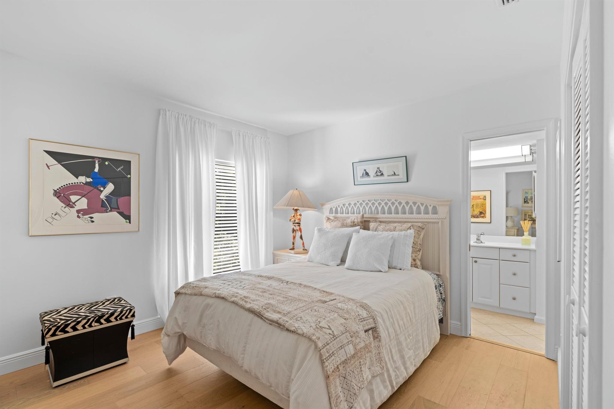 GOLF COTTAGES 2 CONDO - Residential