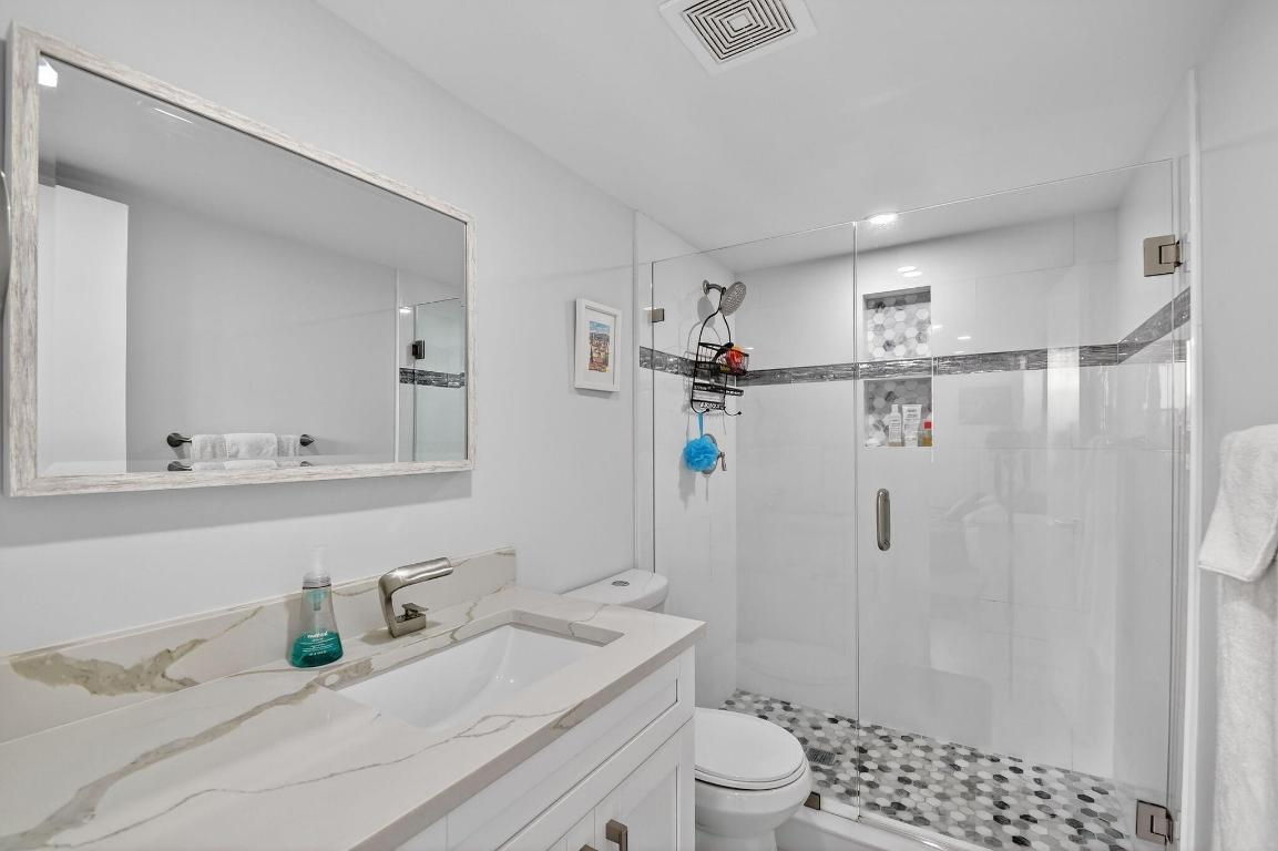 FOUNTAINS OF PALM BEACH CONDO 2 - Residential