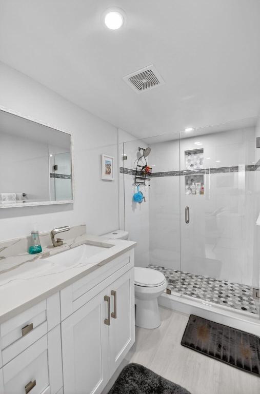 FOUNTAINS OF PALM BEACH CONDO 2 - Residential