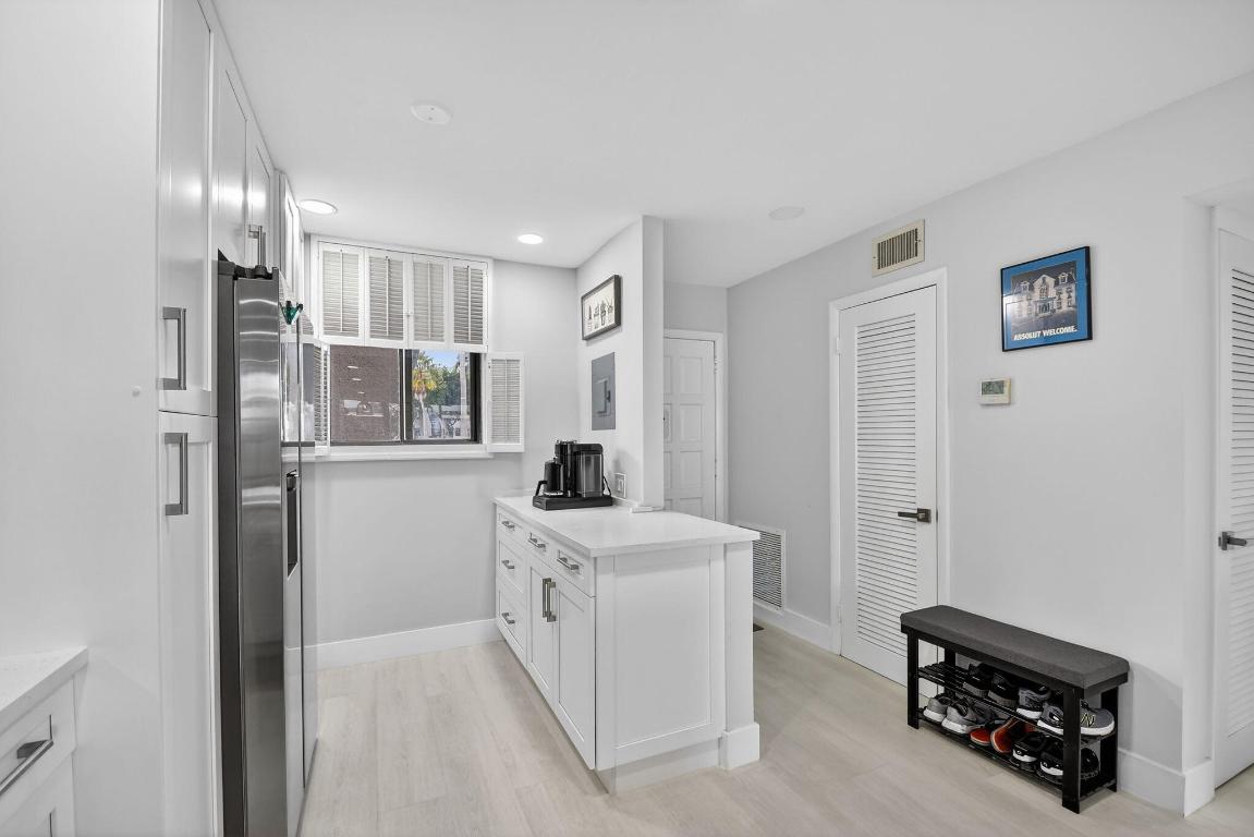 FOUNTAINS OF PALM BEACH CONDO 2 - Residential