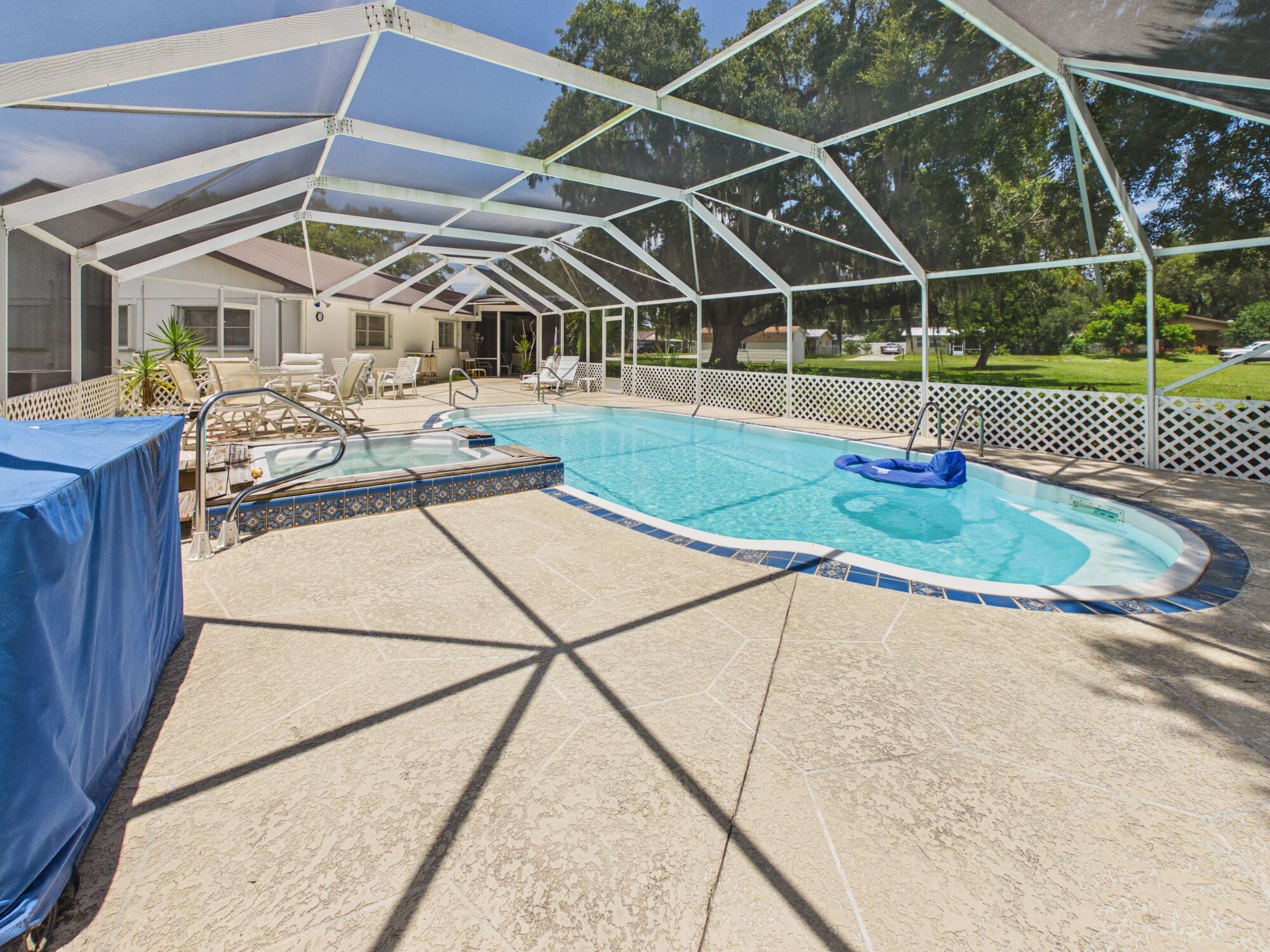1501 SE 8TH Drive