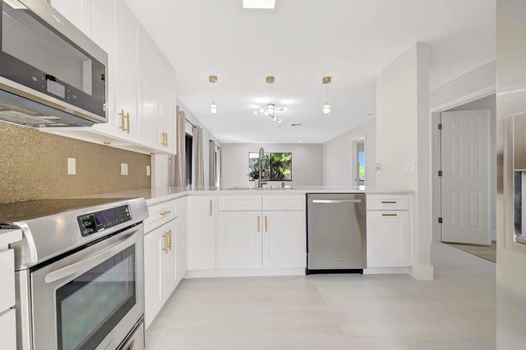 Photo of 14932 Wildflower Lane #14932, Delray Beach, FL 33446 (MLS # F10524603)