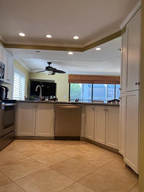 SEA RISE CONDO - Residential Lease