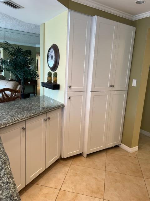 SEA RISE CONDO - Residential Lease