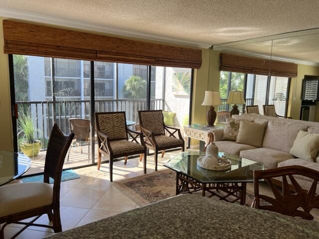 SEA RISE CONDO - Residential Lease