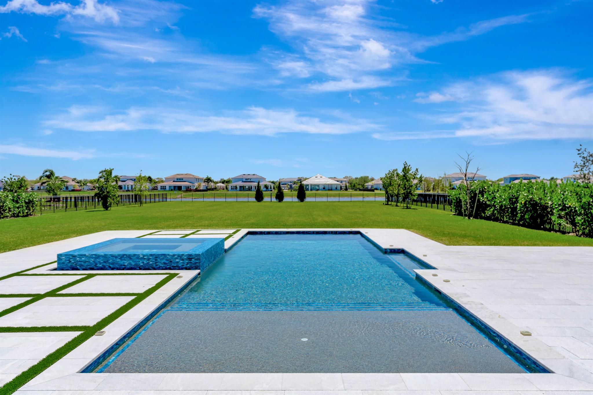 BRIDGEWATER PRESERVE - Residential