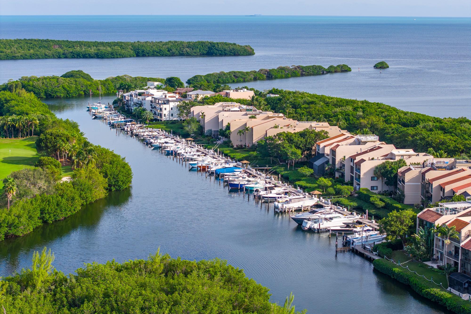 Royal Harbour Yacht Club - Residential Lease