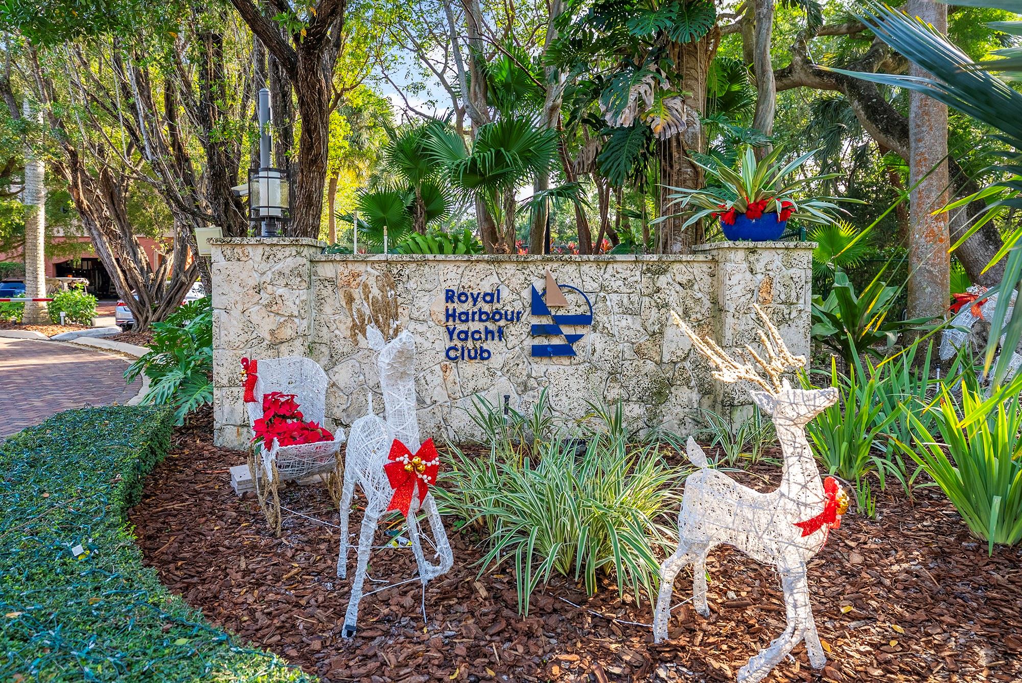 Royal Harbour Yacht Club - Residential Lease