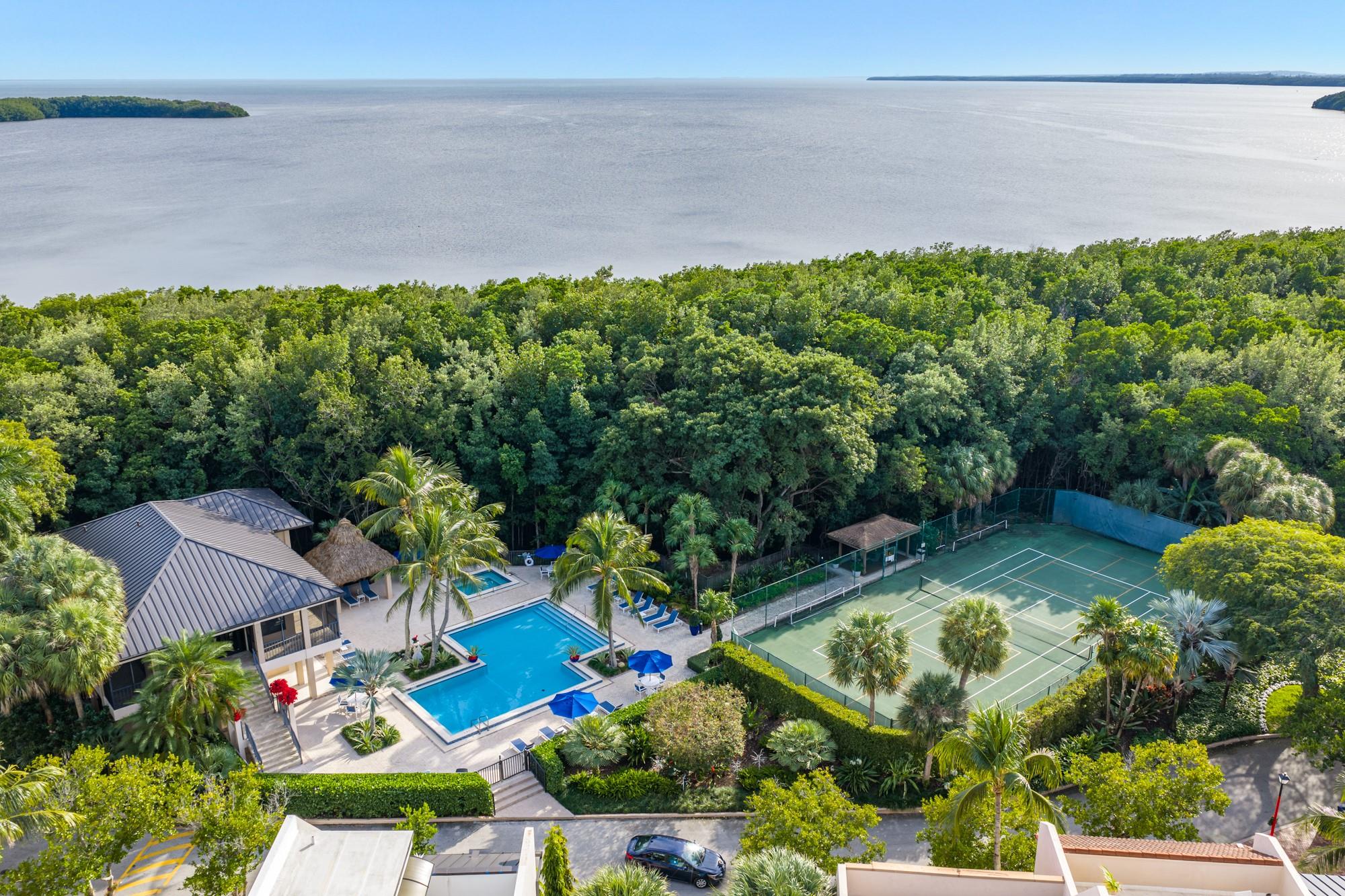 Royal Harbour Yacht Club - Residential Lease