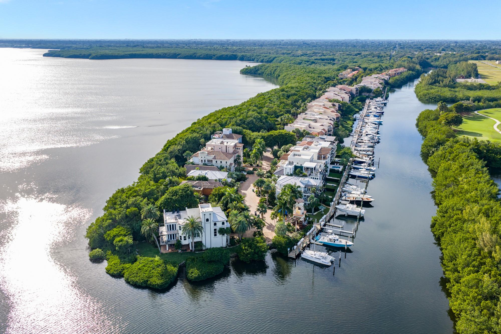 Royal Harbour Yacht Club - Residential Lease