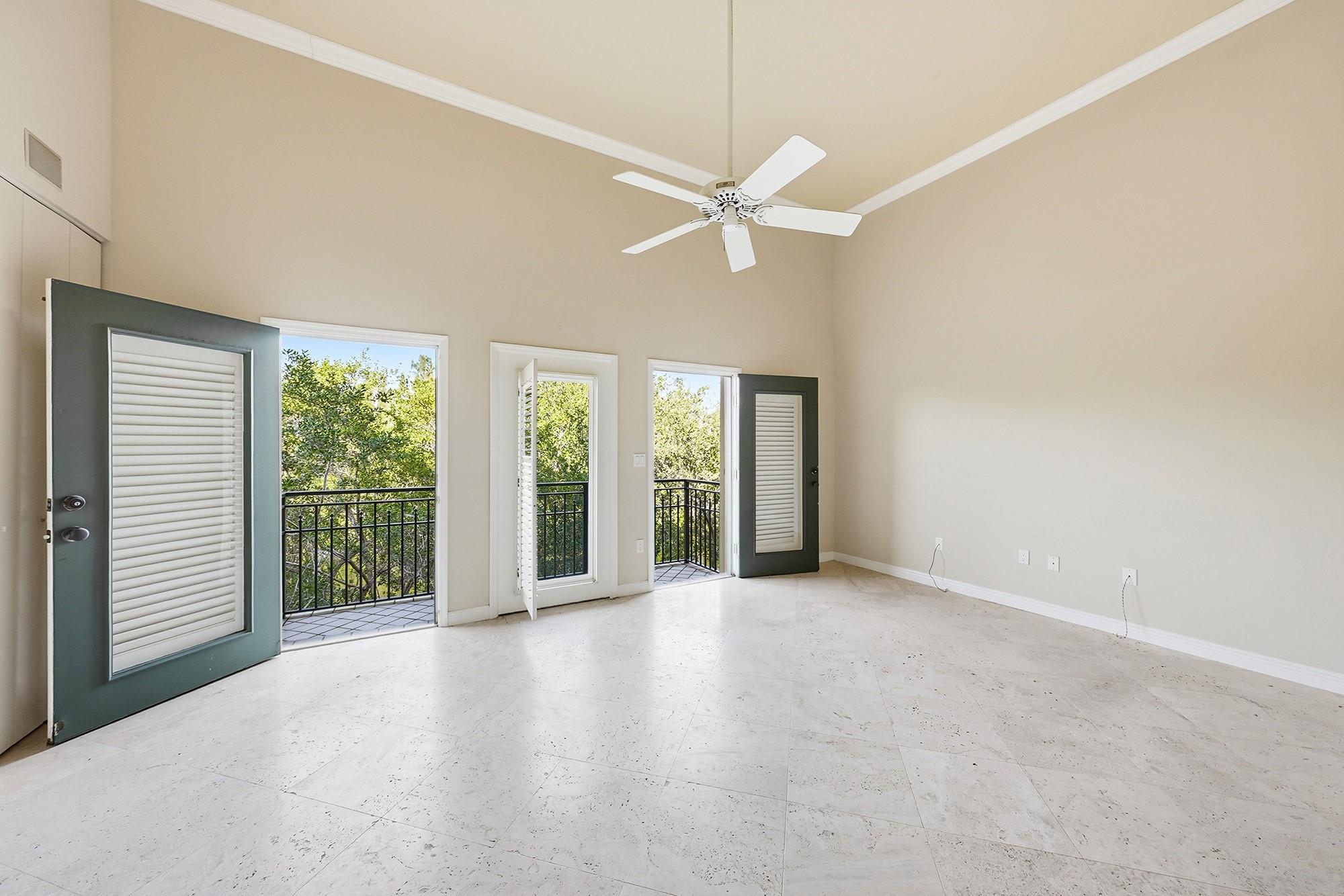 Royal Harbour Yacht Club - Residential Lease