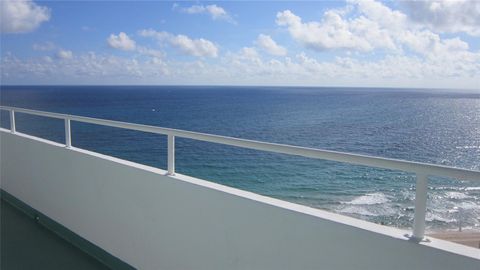 A home in Lauderdale By The Sea