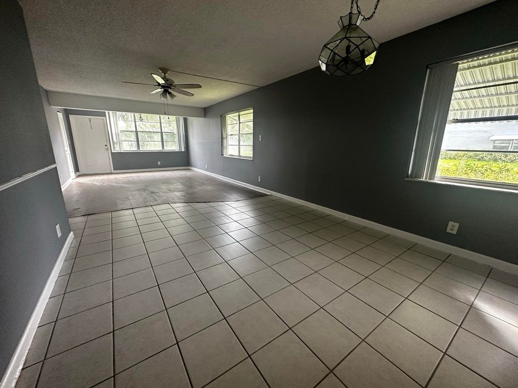 Photo of 2940 SW 22nd Avenue #7170, Delray Beach, FL 33445 (MLS # R11127986)