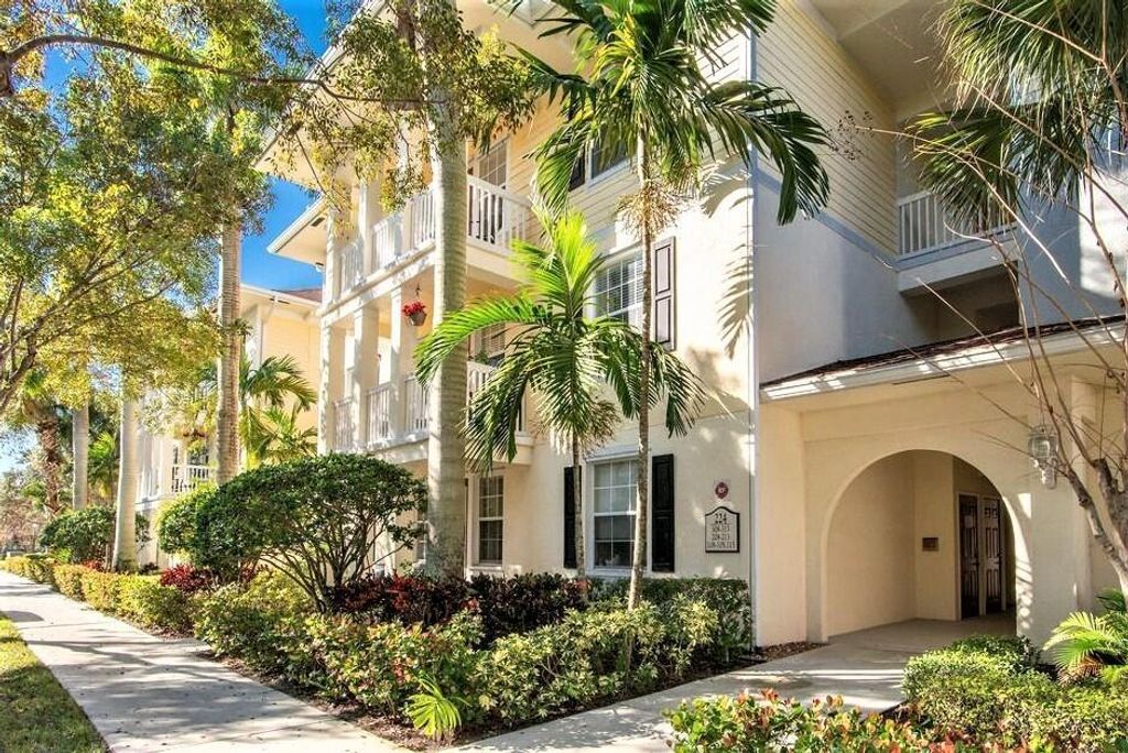Photo of 224 Murcia Drive #313, Jupiter, FL 33458 (MLS # R11035182)