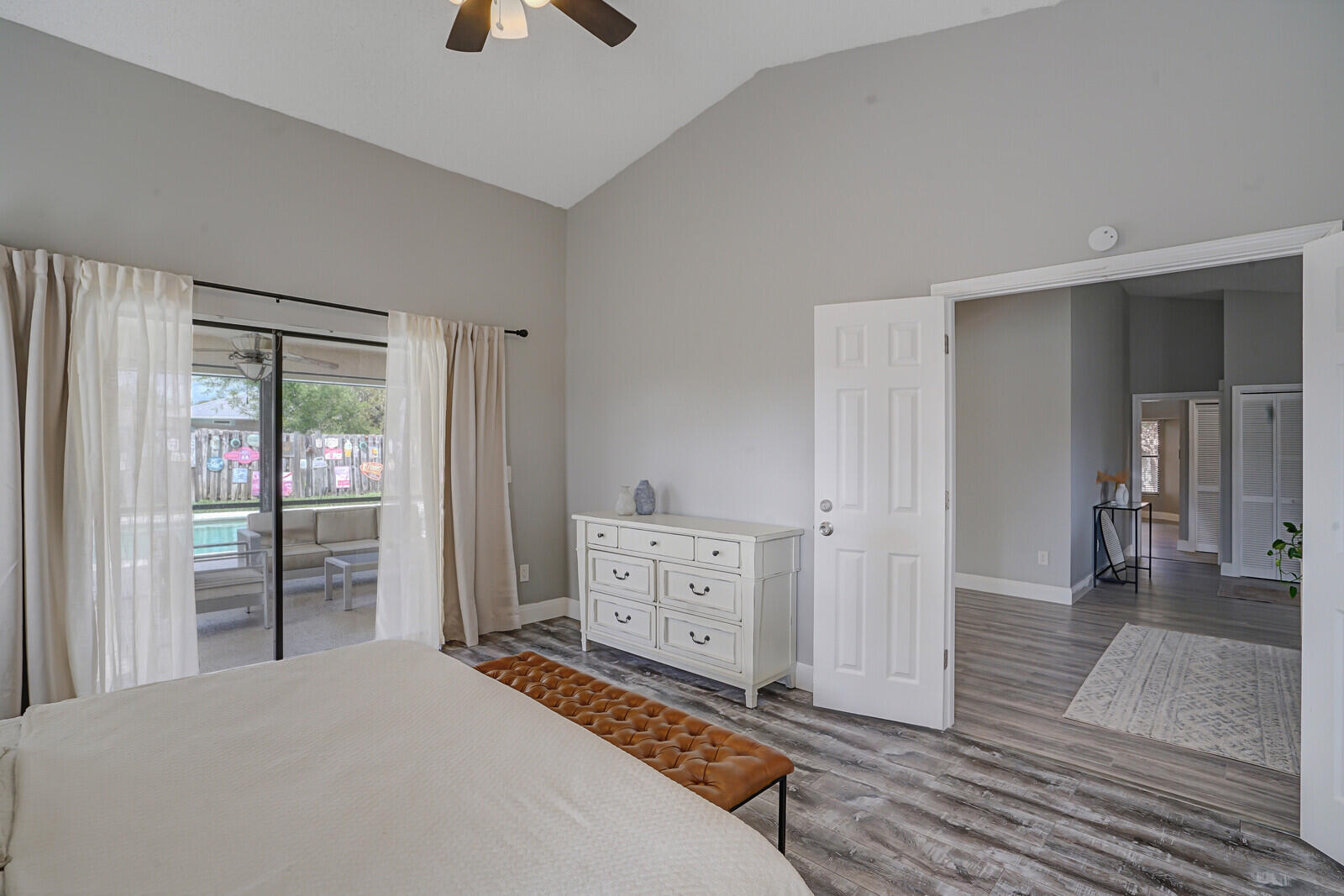 SUGAR POND MANOR OF WELLINGTONLT 17 BLK 77 - Residential Lease