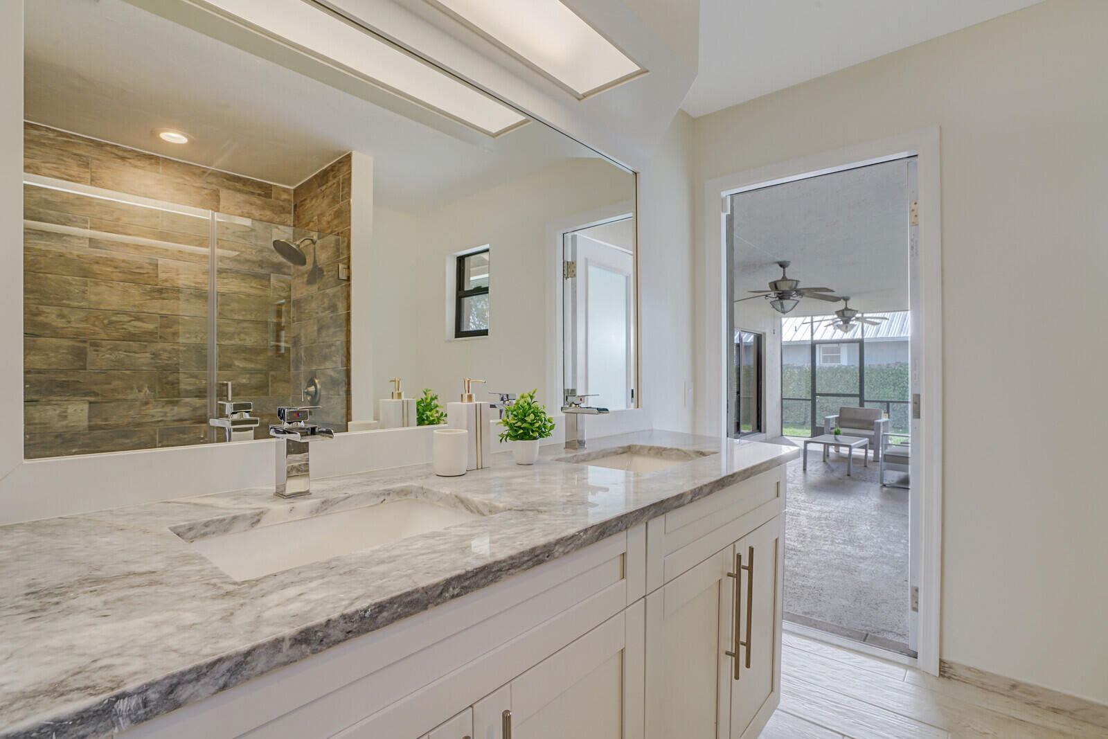 SUGAR POND MANOR OF WELLINGTONLT 17 BLK 77 - Residential Lease