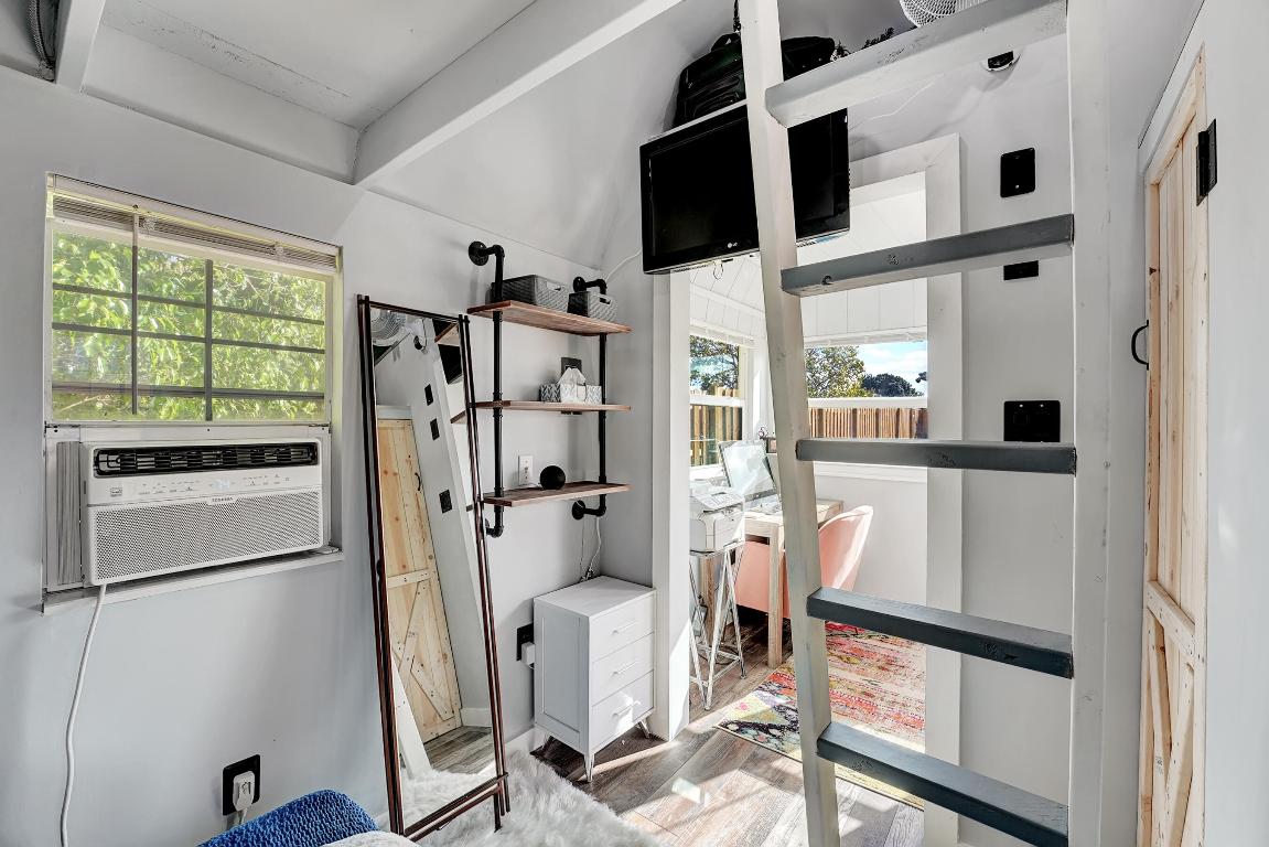 TOURIST NOOK DELRAY - Residential Lease