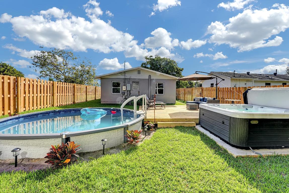 TOURIST NOOK DELRAY - Residential Lease