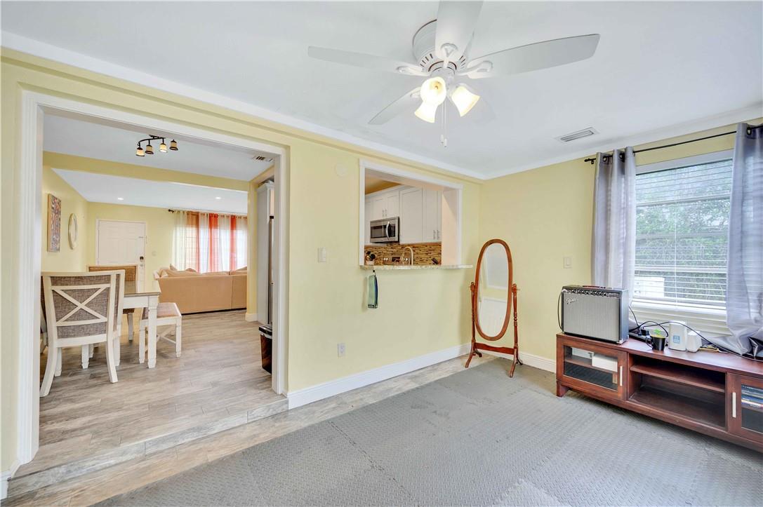 Poinsettia Heights - Residential Lease