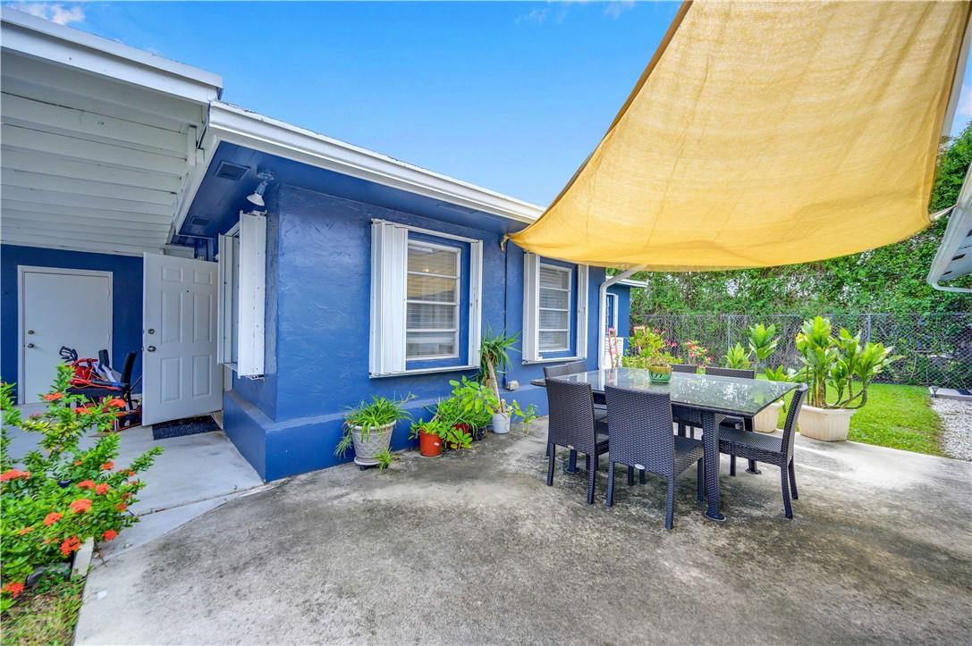 Poinsettia Heights - Residential Lease