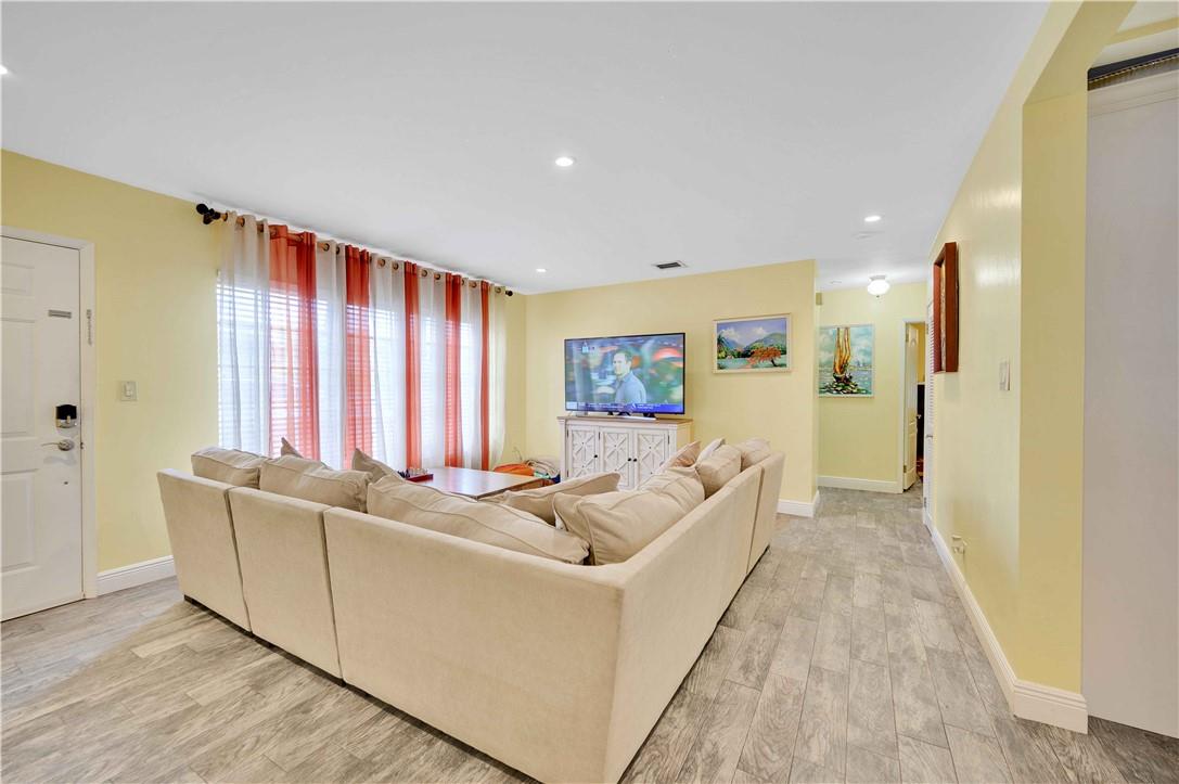 Poinsettia Heights - Residential Lease