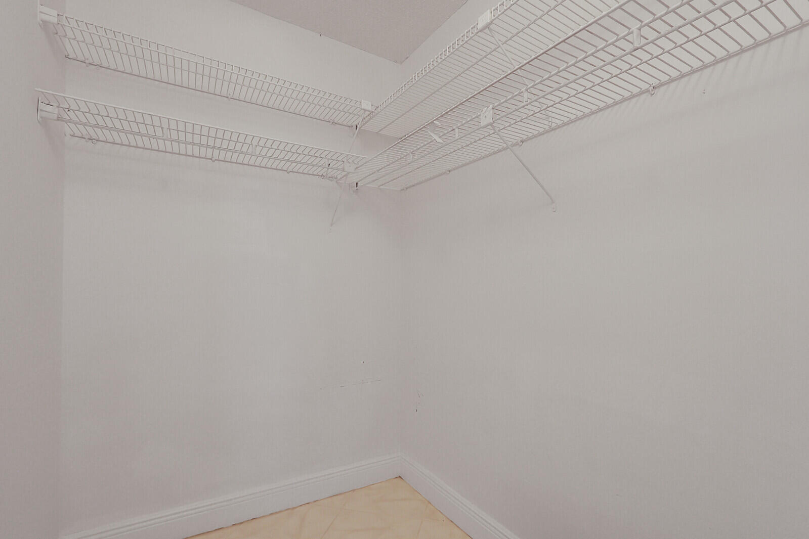 HIGH POINT OF FORT PIERCE CONDOMINIUM SECTION 1 - Residential