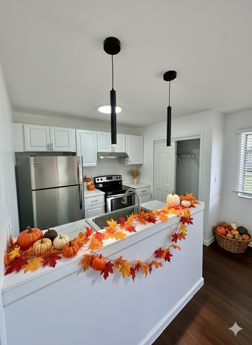 TIFFANY LAKE COND PHASE T - Residential Lease