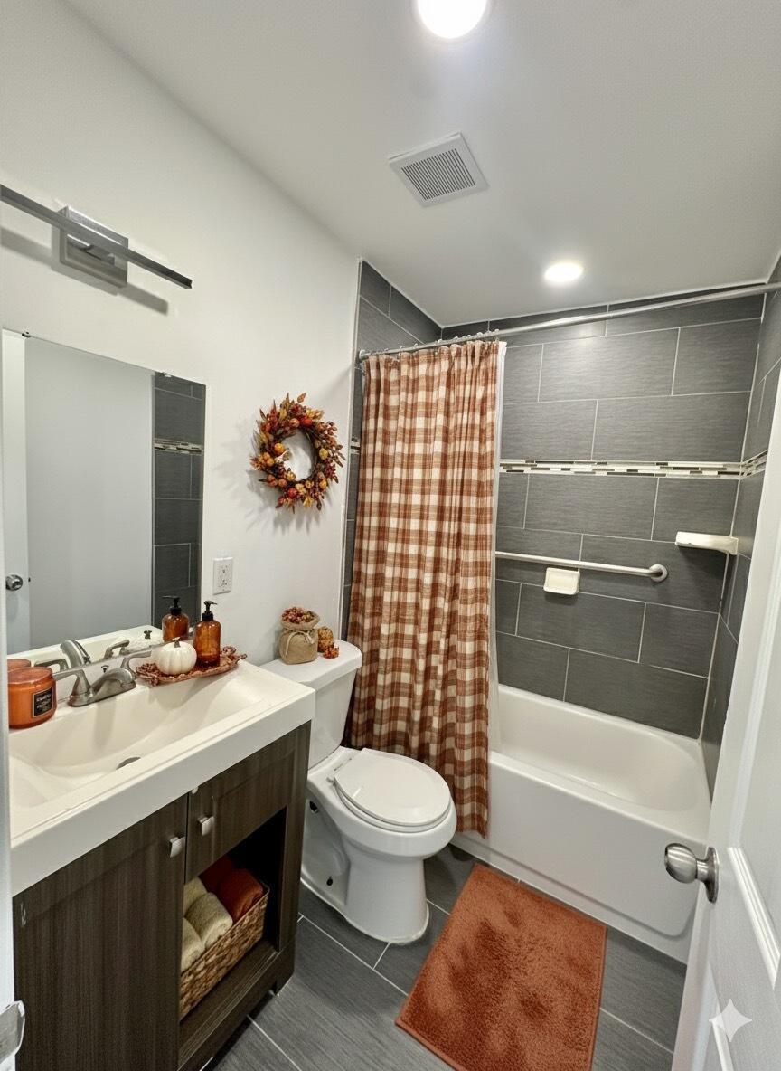 TIFFANY LAKE COND PHASE T - Residential Lease