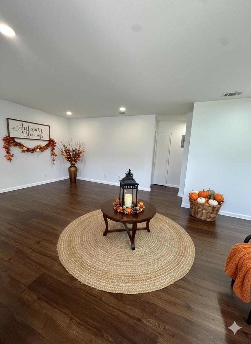 TIFFANY LAKE COND PHASE T - Residential Lease