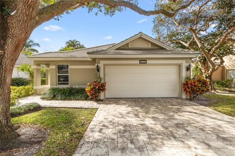 2933 Myrtle Oak Circle Davie FL 33328