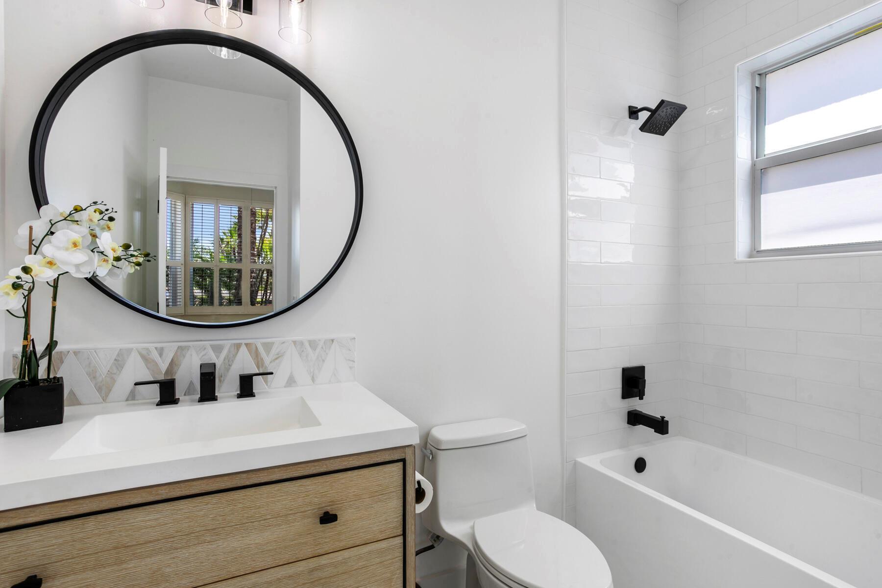 WINDRIFT AT JONATHANS LAN - Residential