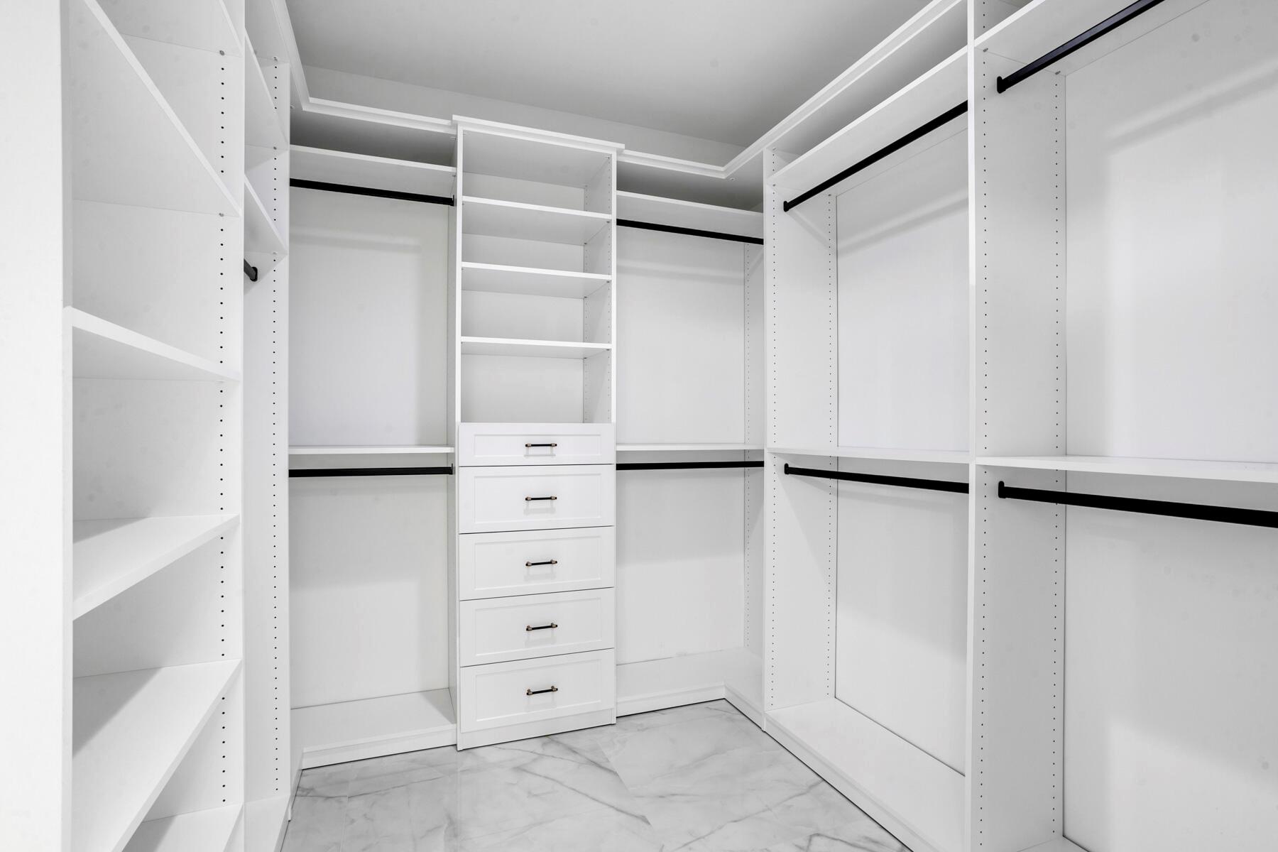 WINDRIFT AT JONATHANS LAN - Residential