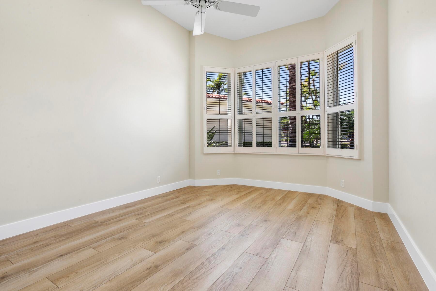 WINDRIFT AT JONATHANS LAN - Residential