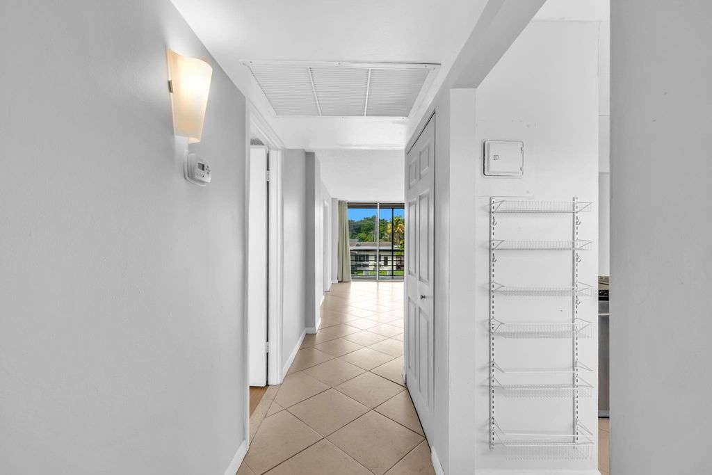 Photo of 110 Royal Park Dr #2G, Oakland Park, FL 33309 (MLS # F10515878)