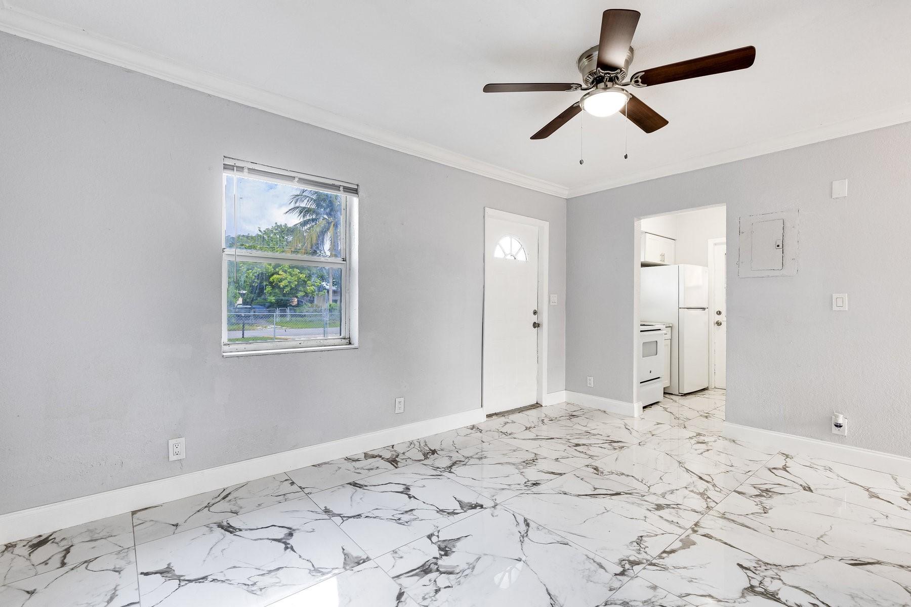 1729 Lauderdale Manor Drive