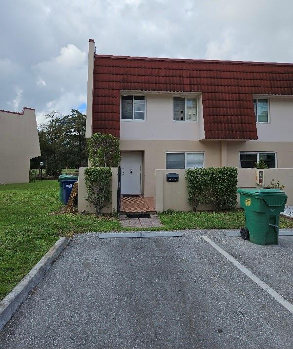 The Manors Twnhs 14-15 Co - Residential Lease