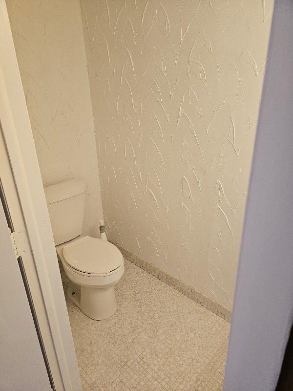 The Manors Twnhs 14-15 Co - Residential Lease