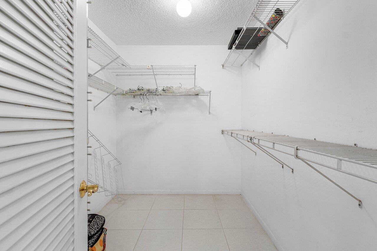 OPAL TOWERS CONDO - Residential Lease