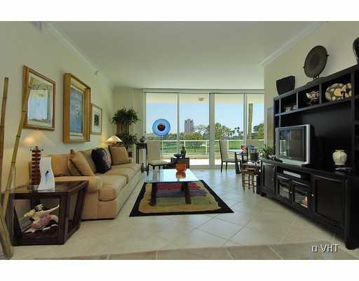 Townsend Place Condominium - Residential