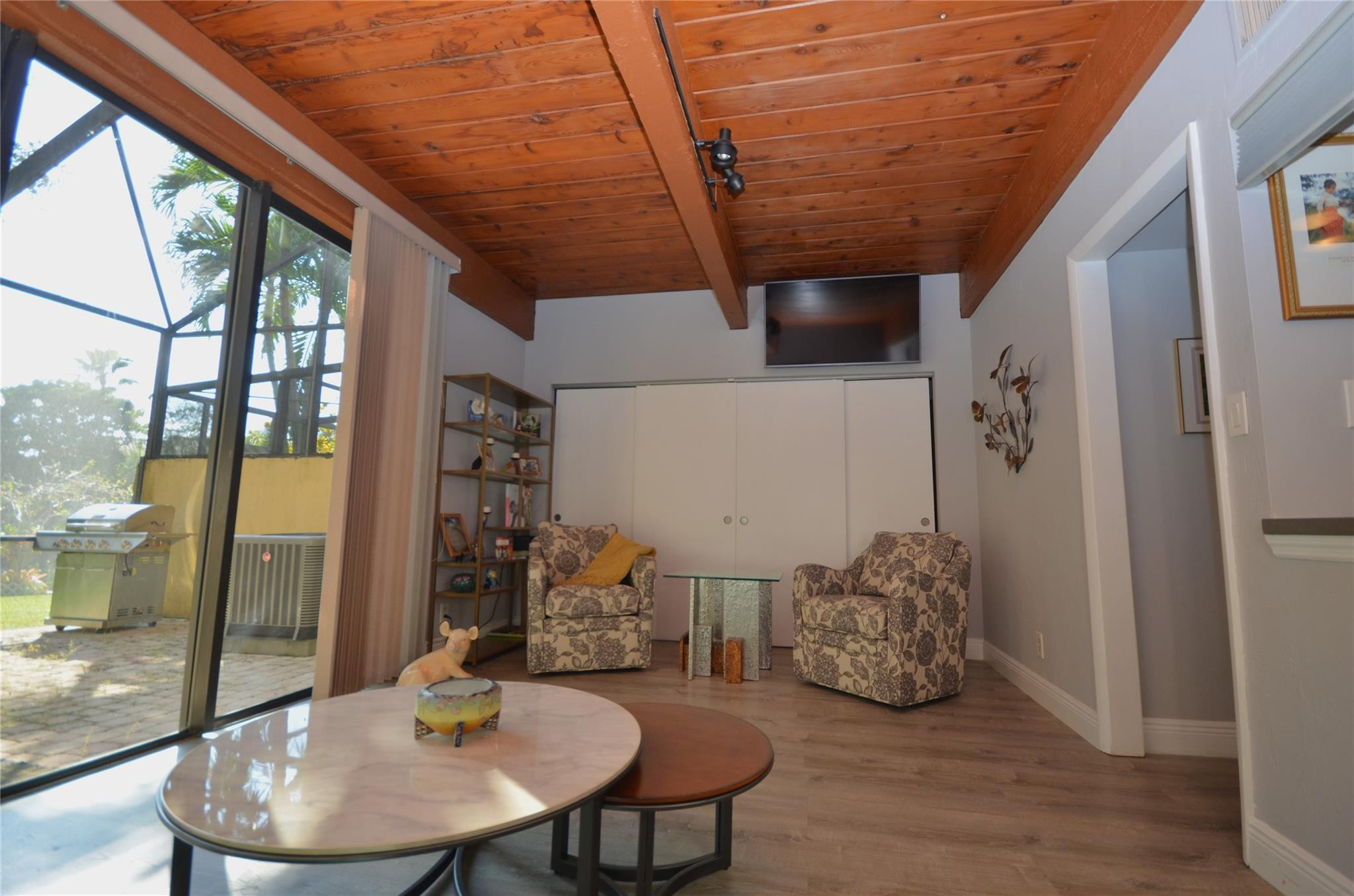 Majestic View - Residential