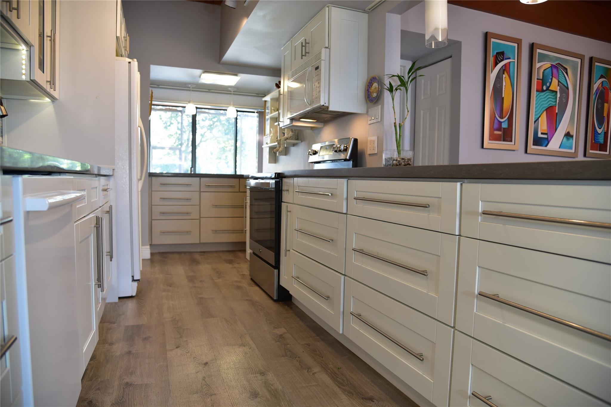 Majestic View - Residential