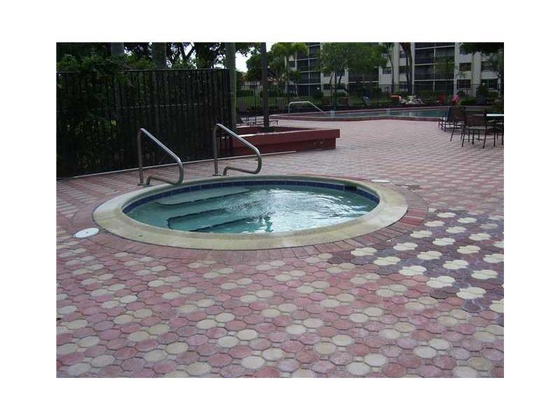 Meadowlakes - Residential