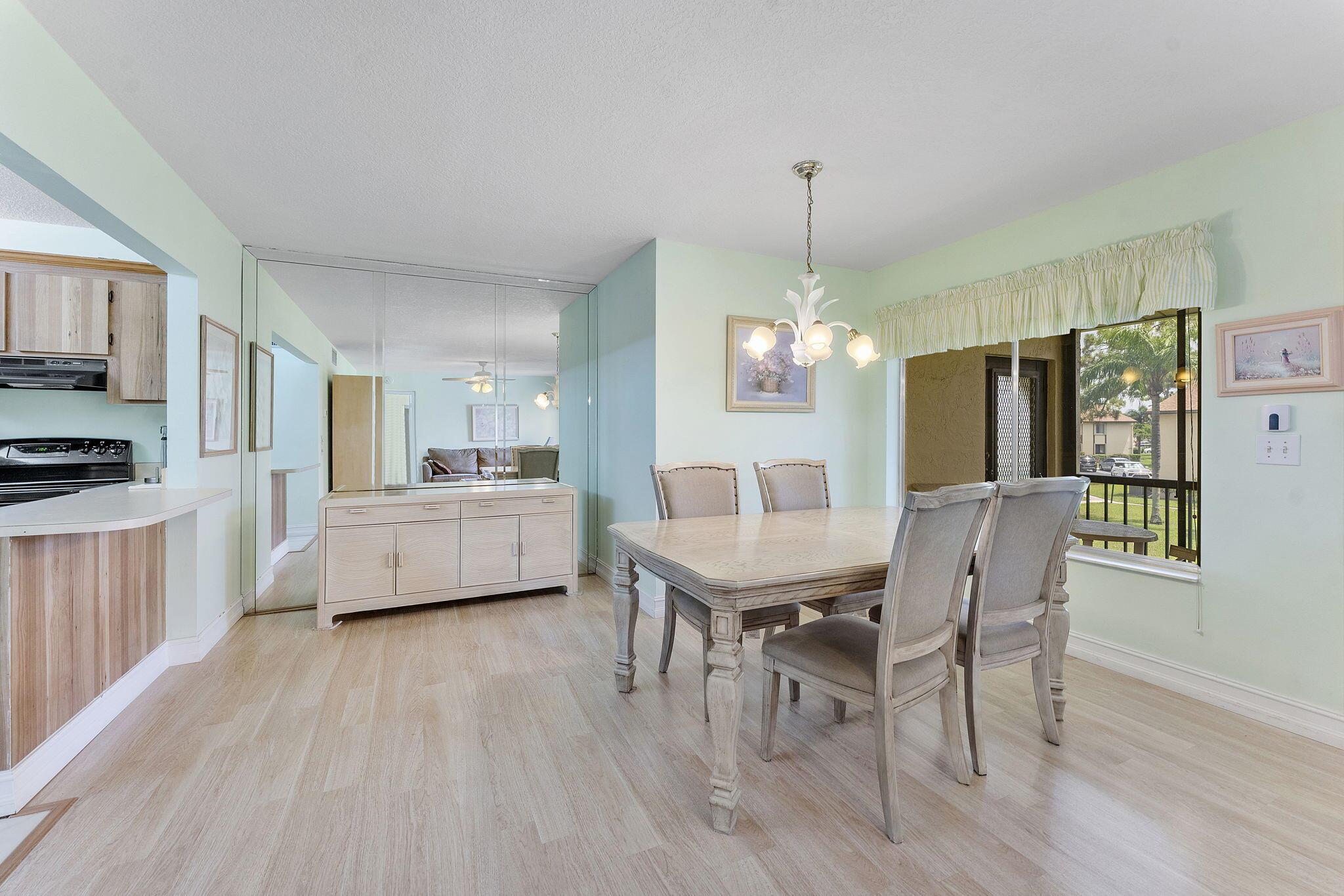 PINE RIDGE SOUTH III COND - Residential