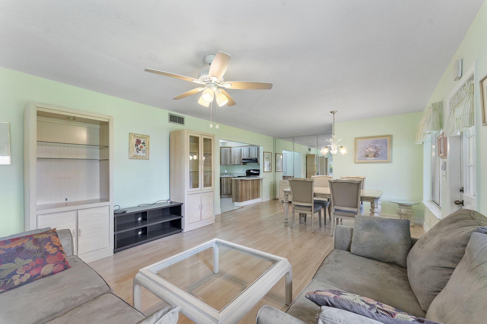 PINE RIDGE SOUTH III COND - Residential